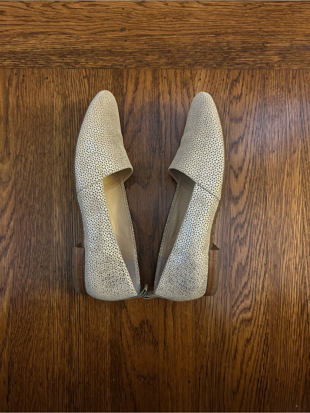 Paul Green Nubuck Almond Toe Slip-on Flats Loafer Metallic Light Gold 9 US EUC - Picture 4 of 10
